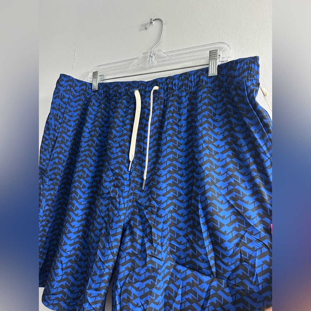 NWT Fair Harbor Swim Yoga Surfing Trunks The Anchor Men’s Geometric Design